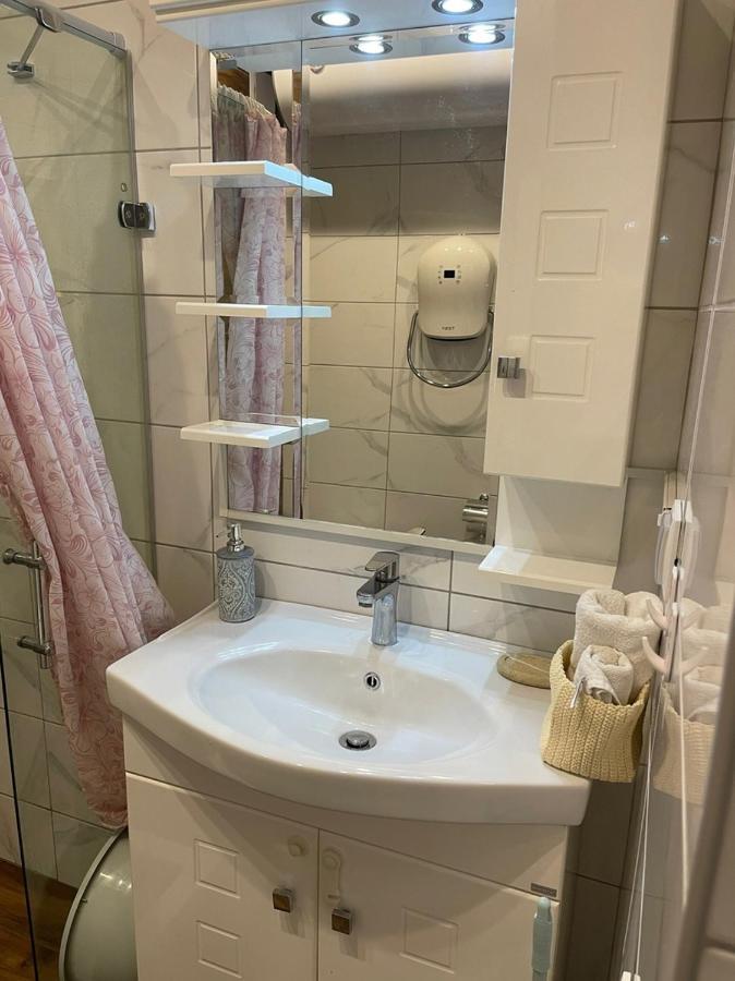 Sun&Moon Apartment Обзор Екстериор снимка